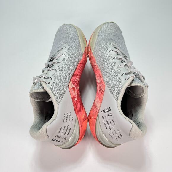 Nike Metcon 5 Grey Platinum Red Fade Training Shoes A02982-004 Women's Size 8.5 - Picture 7 of 10